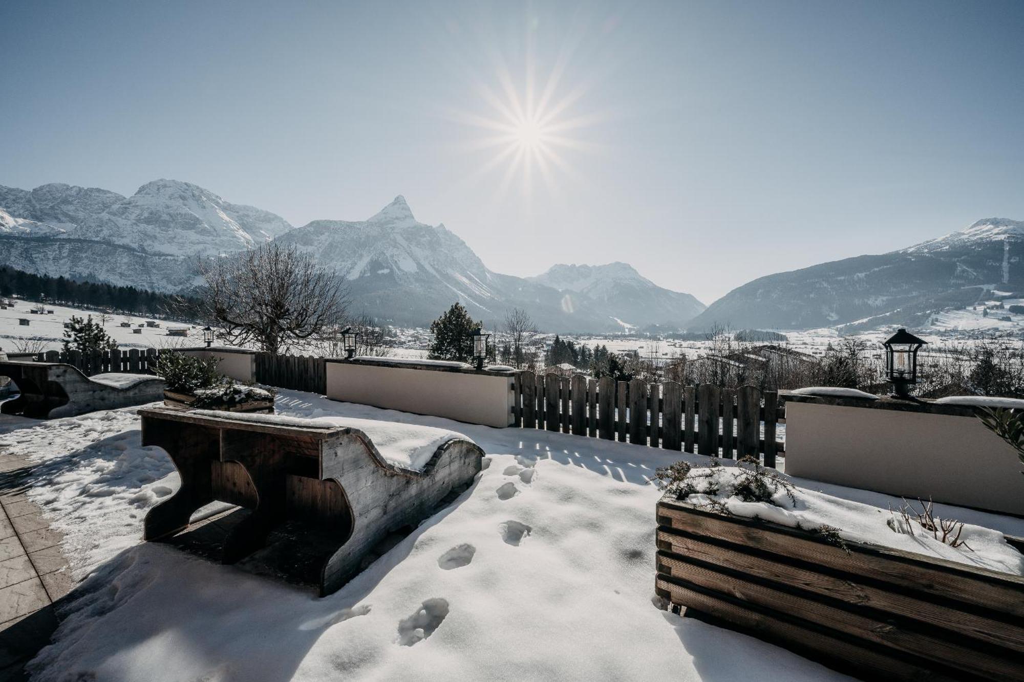 Alpenappartements Cristall Ehrwald Exterior foto