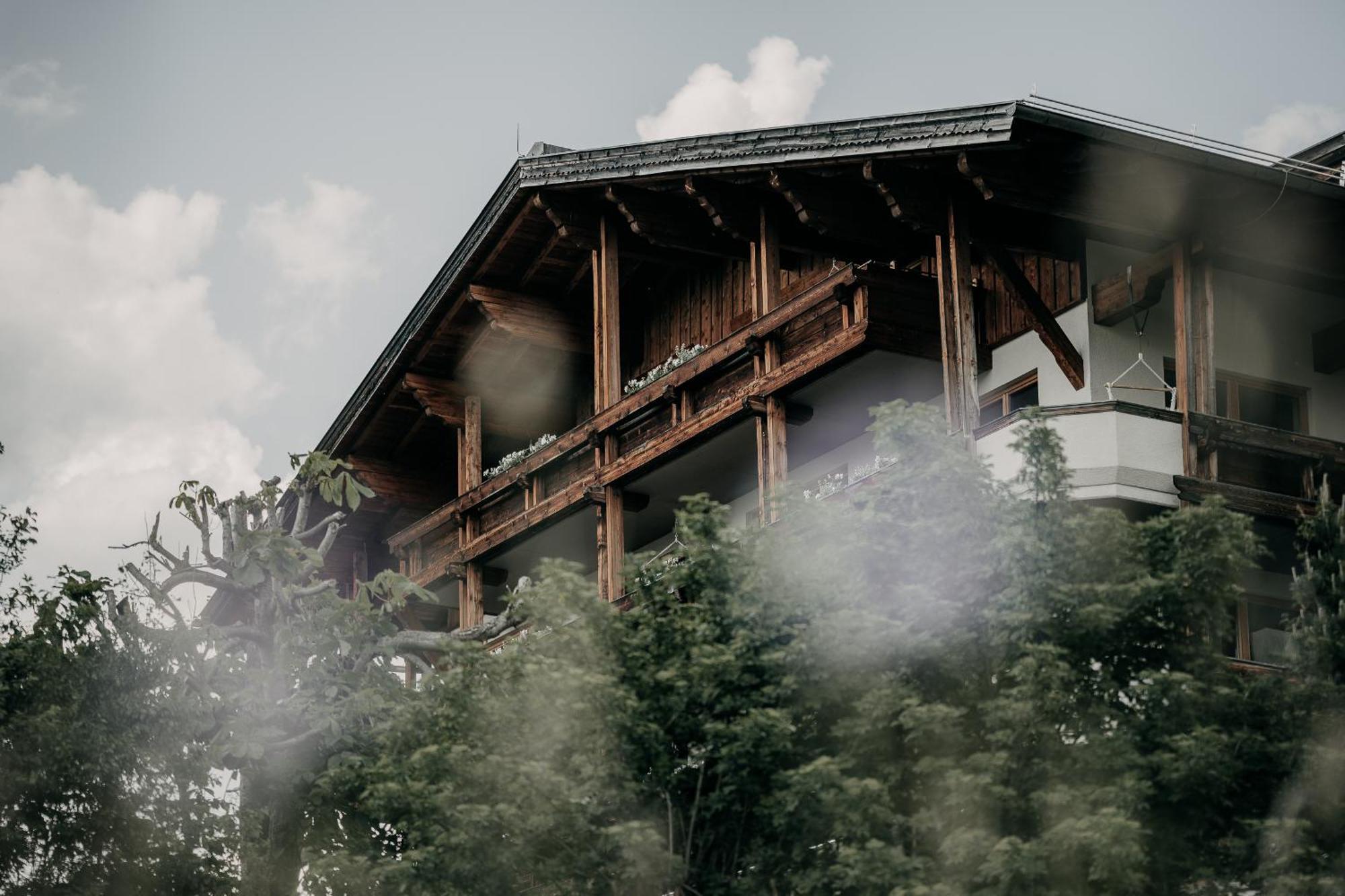 Alpenappartements Cristall Ehrwald Exterior foto